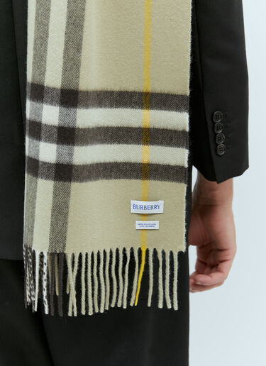 Burberry Check Cashmere Scarf Beige bur0154021