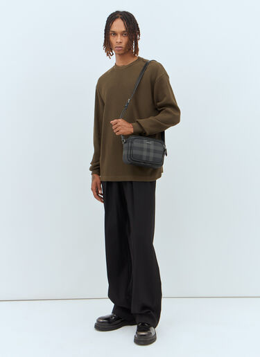 Burberry Paddy Crossbody Bag Black bur0157046