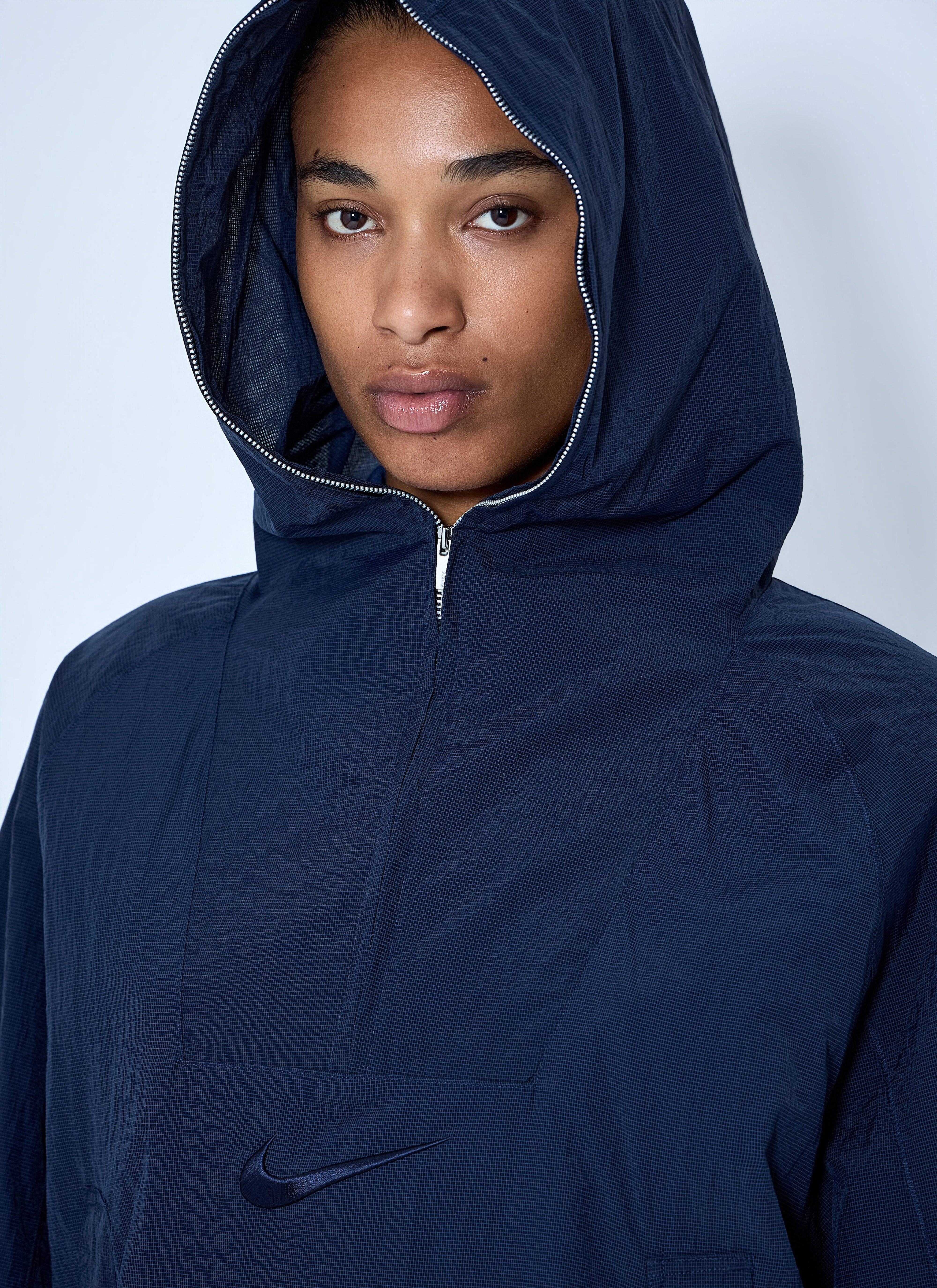 Nike Women's' Runway Lightweight Jacket in Blue | LN-CC®