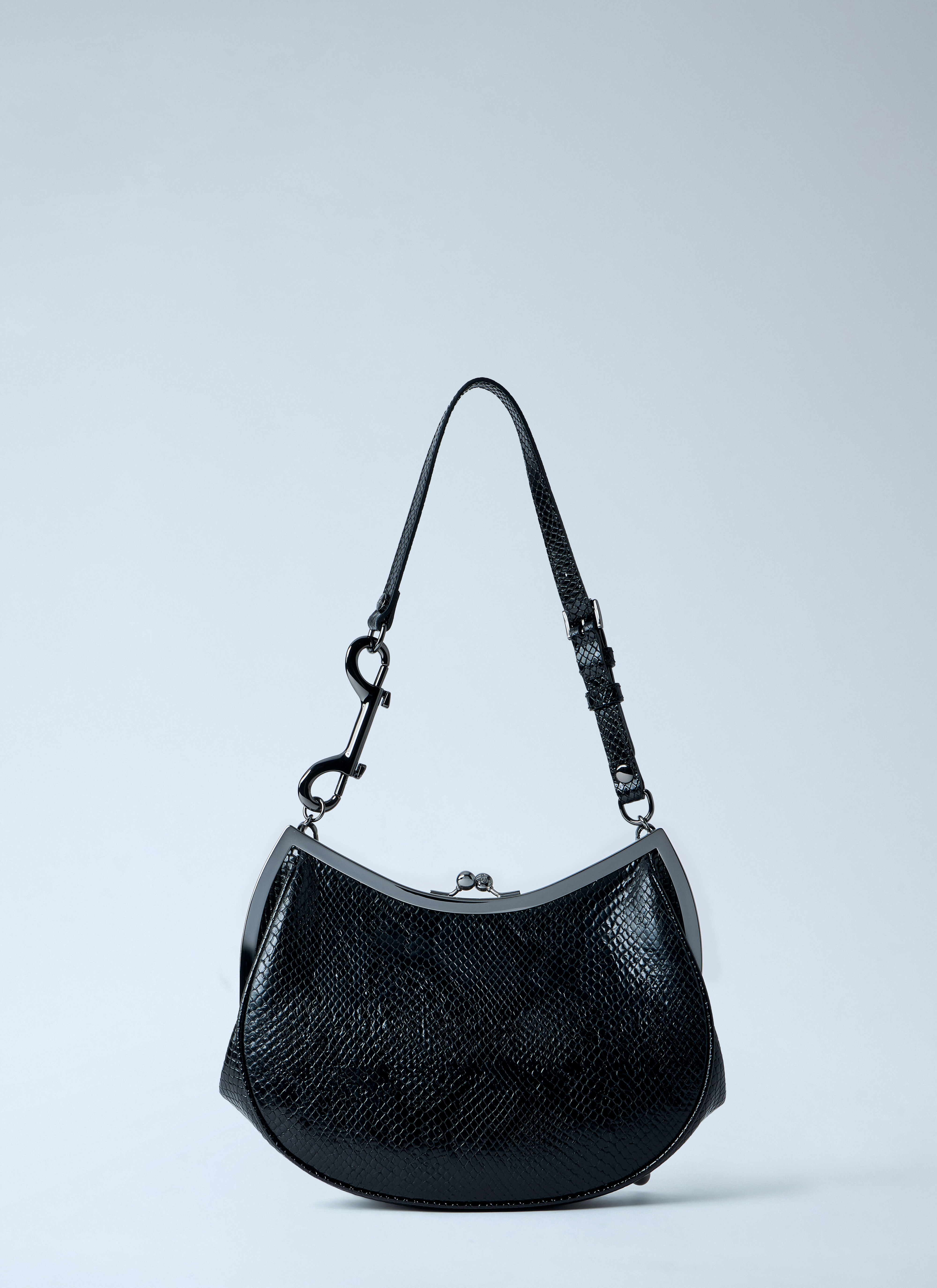 Vivienne Westwood Women's' Charm Frame Shoulder Bag in Black | LN-CC®