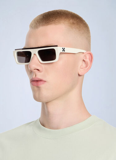 LN-CC® - Off-White: Elizabeth S Dark Grey Lens Sunglasses - Black Off-White Elizabeth S Dark Grey Lens Sunglasses Black ofw0364478