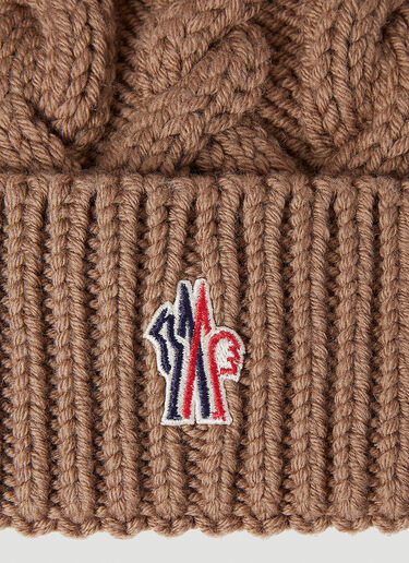 Moncler Grenoble 로고 패치 비니 햇 베이지 mog0253014