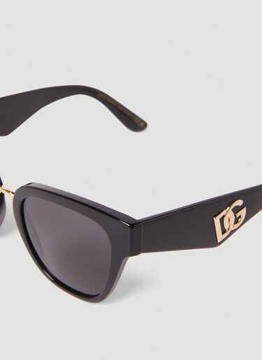 Dolce & Gabbana Crossed Sunglasses Black ldg0353002