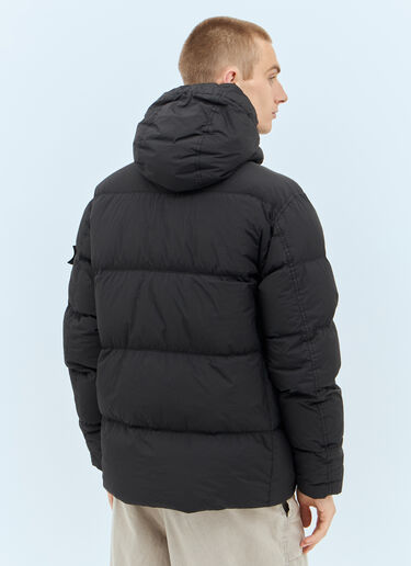 Stone Island 皱面连帽羽绒夹克 黑色 sto0158026