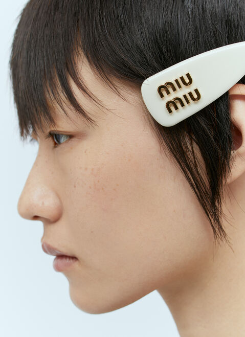 Miu Miu Patent Leather Logo Plaque Hair Clip Grey miu0254025