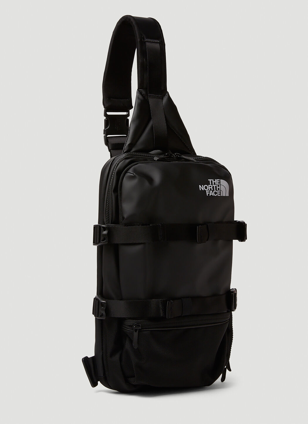 The North Face Men s Commuter Pack Crossbody Bag in Black LN CC