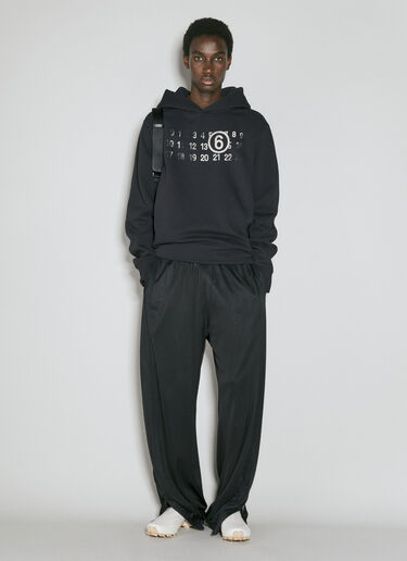 ディストレス加工のロゴプリントスウェットシャツ MM6 Maison Margiela ディストレス加工のロゴプリントスウェットシャツ ブラック mmm0154004