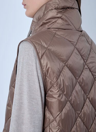 LN-CC® - Max Mara: Quilted Gilet with High Neck - Camel Max Mara Quilted Gilet with High Neck Camel max0266151