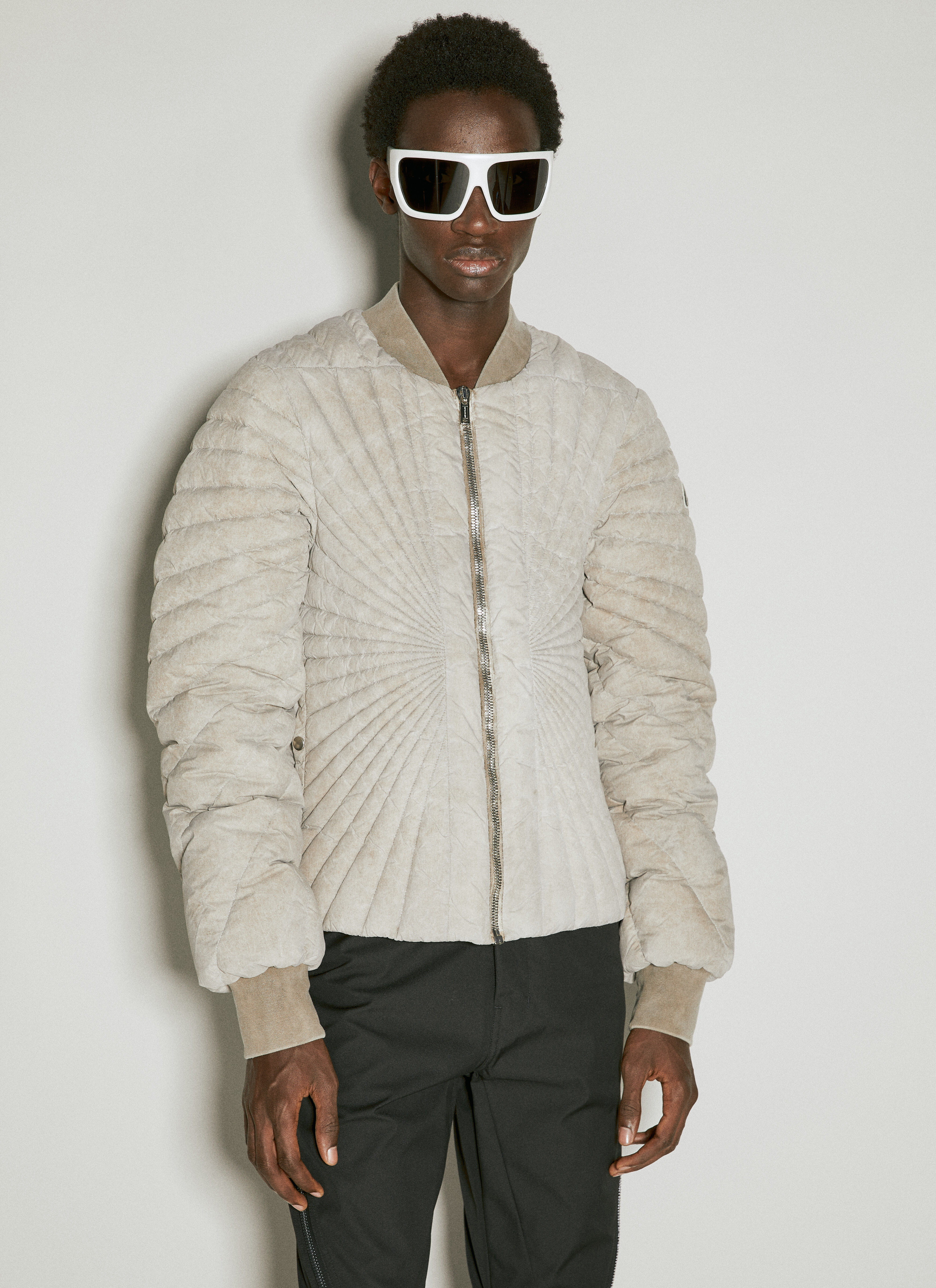 Moncler x Roc Nation designed by Jay-Z ラディアンス ダウン フライトジャケット ブラック mrn0156002