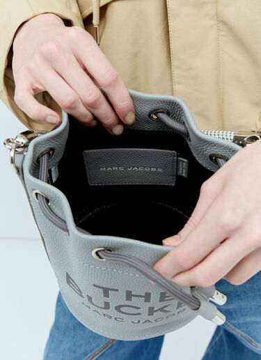 Marc Jacobs The Leather Bucket Bag Grey mcj0255014