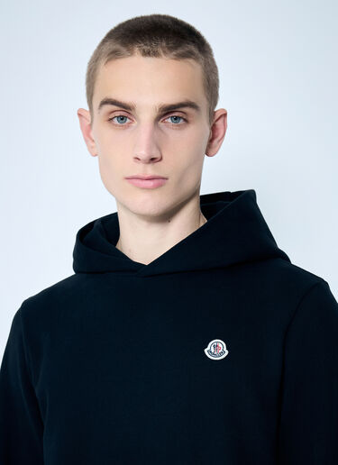 Moncler Logo Patch Hooded Sweatshirt Black mon0159004