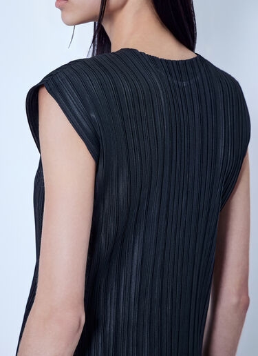 LN-CC® - Pleats Please Issey Miyake: Mellow Pleats Top - Black Pleats Please Issey Miyake Mellow Pleats Top Black plp0266030