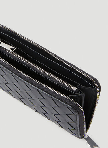 Intrecciato Zip Around Wallet Bottega Veneta Intrecciato Zip Around Wallet Black bov0153042