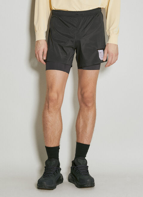 Burberry TechSilk™ 8" Shorts Beige bur0155049