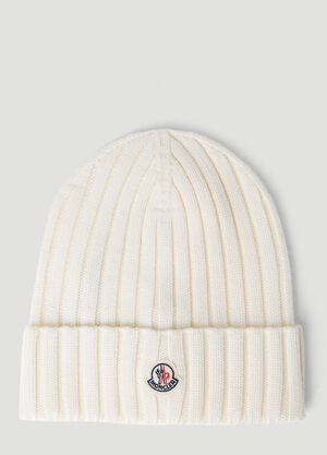 Moncler Logo Patch Beanie Hat White mon0251014