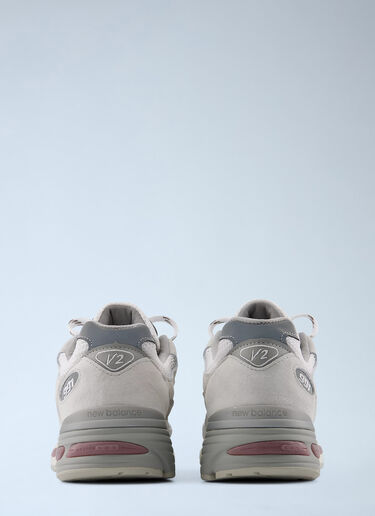 LN-CC® - New Balance: Made in UK 991V2 Sneakers - Light Grey New Balance Made in UK 991V2 Sneakers Light Grey new0165020