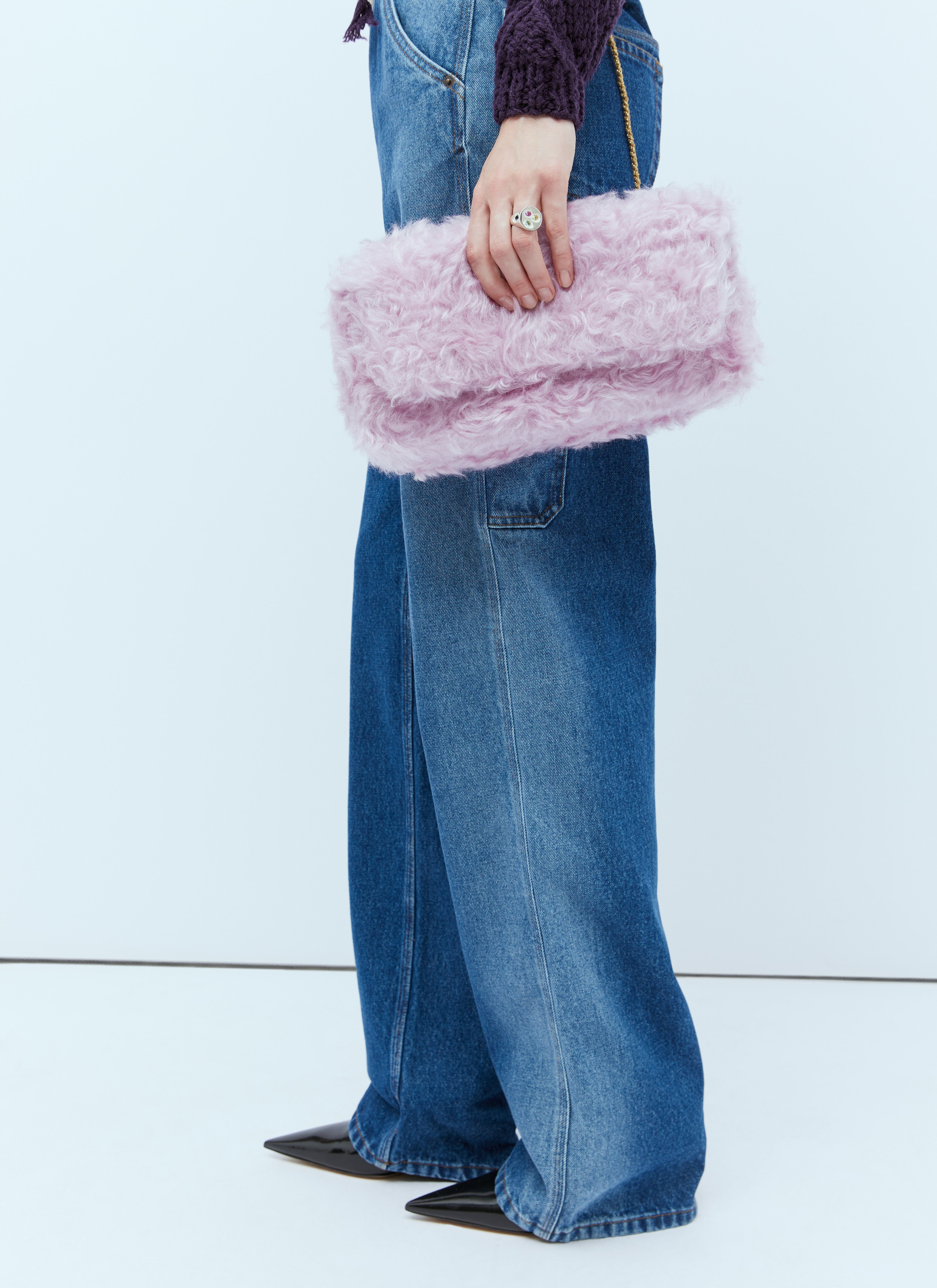 Fluffy clutch 2025
