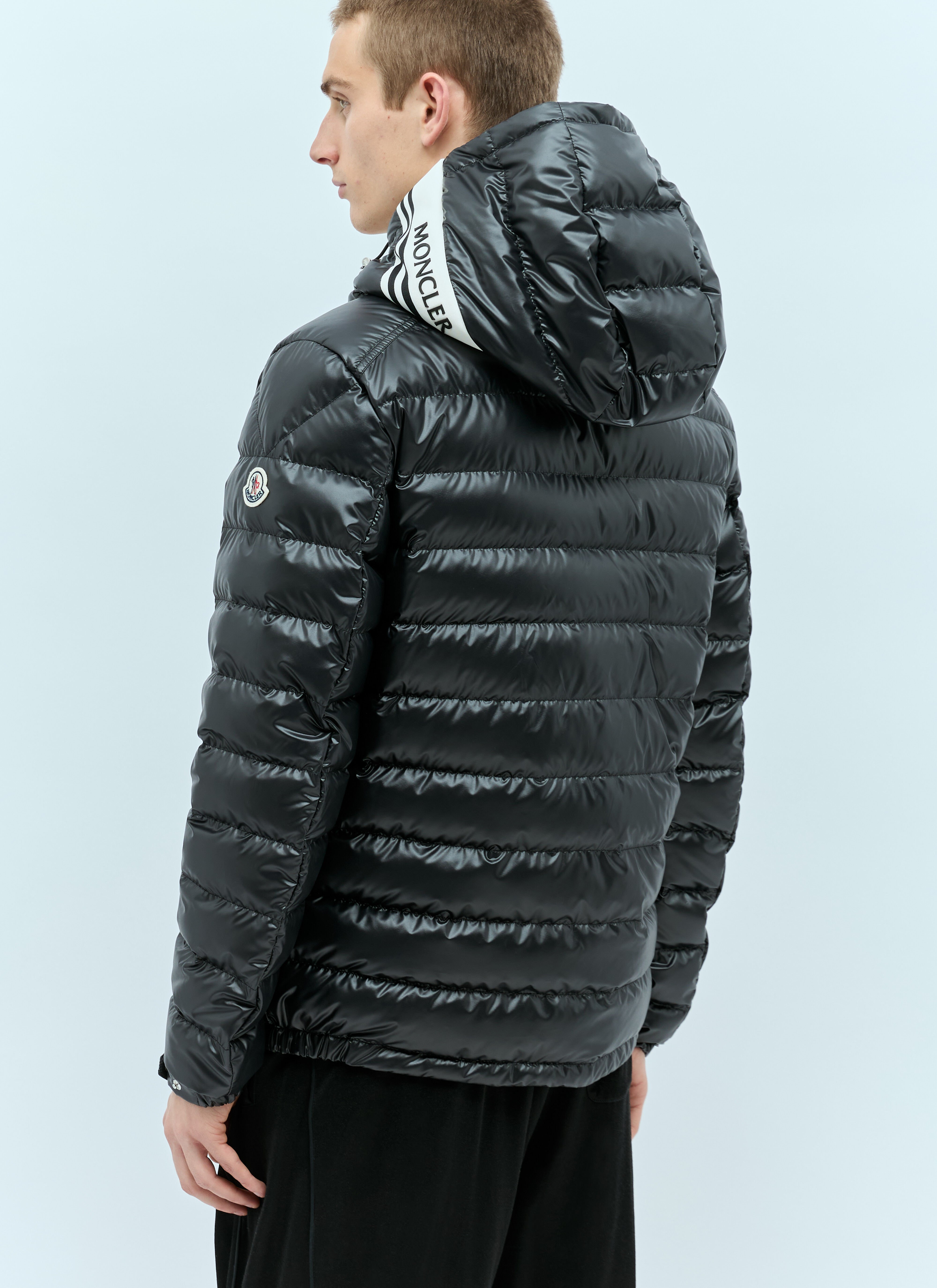 Moncler Men s Cornour Short Down Hooded Jacket in Black LN CC