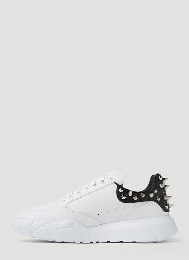 Studded Court Sneakers Alexander McQueen Studded Court Sneakers White amq0249037