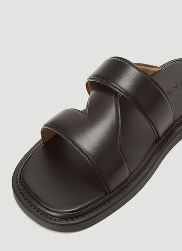 Bottega Veneta Leather Sandals Black bov0143023