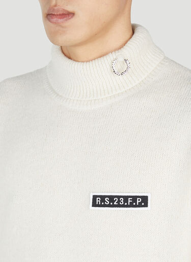 Raf Simons x Fred Perry ハイネックセーター ホワイト rsf0152005
