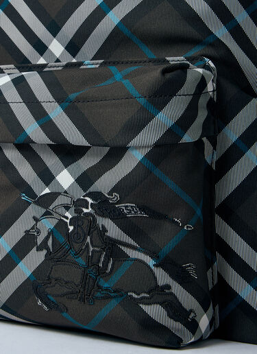 Burberry 格纹双肩包  黑色 bur0159044