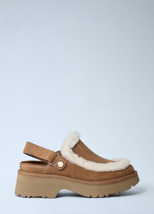 UGG Esmee Platform Clogs Camel ugg0362015