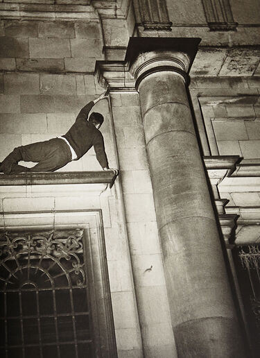 Books The Night Climbers of Cambridge Black don0590109