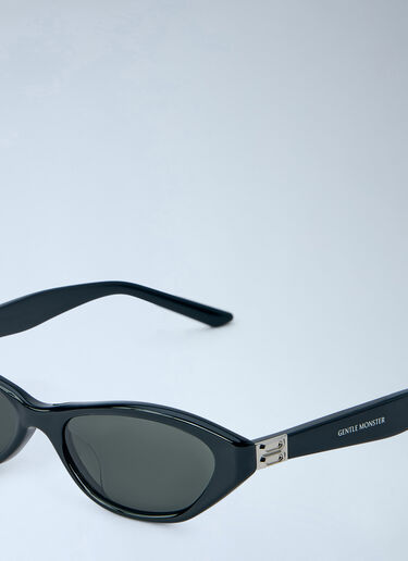 LN-CC® - Gentle Monster: Lamda 01 Cat-Eye Sunglasses - Black Gentle Monster Lamda 01 Cat-Eye Sunglasses Black gtm0366008