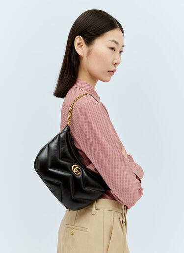 GG Marmont Small Shoulder Bag Gucci GG Marmont Small Shoulder Bag Black guc0255140