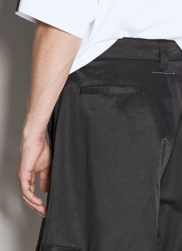 MM6 Maison Margiela 膝部拼接百慕大短裤 黑色 mmm0156005