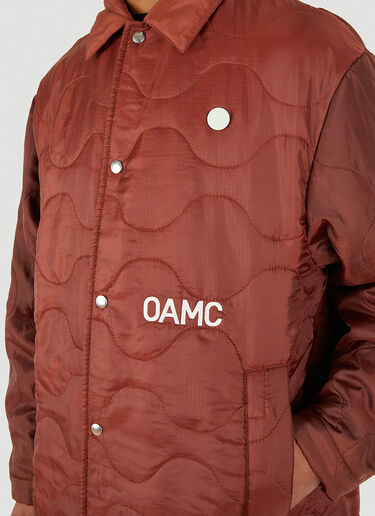 OAMC RE-WORK 로고 자수 퀼트 코트 레드 omr0148007