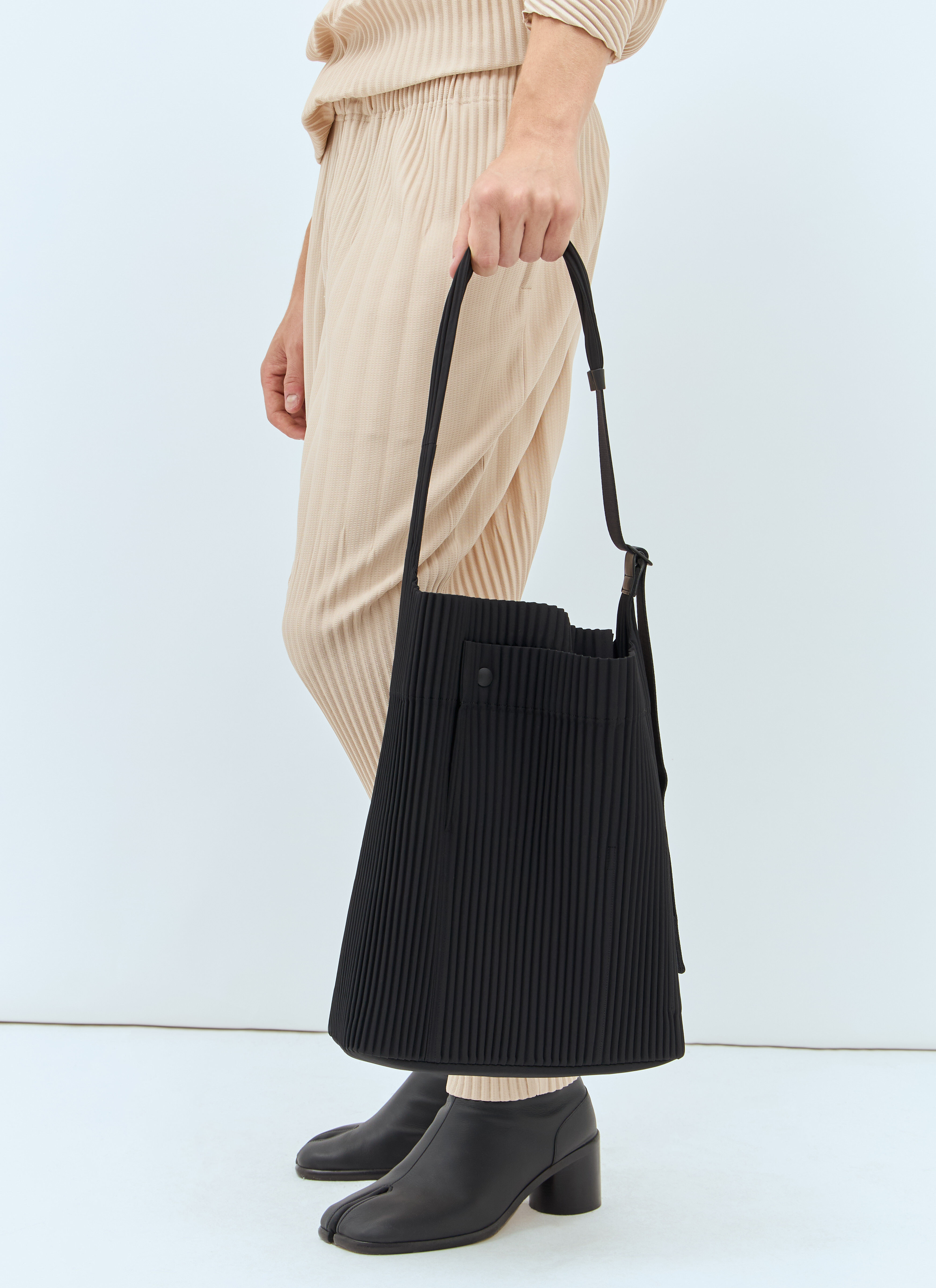 Homme Plisse Issey Miyake Men s Utility Tote Bag in Black LN CC