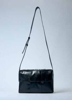 Bottega Veneta Medium Arco Camera Bag Black bov0159024