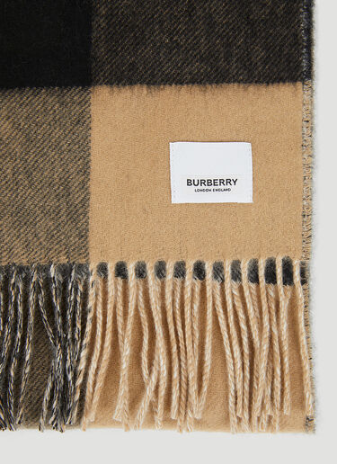 Burberry TB Half Mega 格纹围巾 米 bur0151151