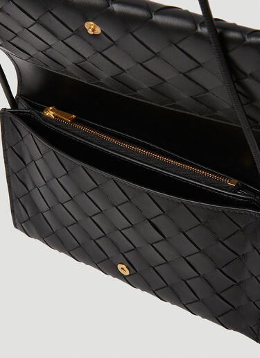 Bottega Veneta Intrecciato Wallet Shoulder Bag Black bov0249058