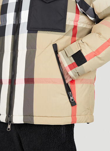 Burberry Signature 格纹羽绒夹克 米色 bur0151175