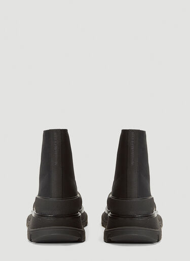 Tread Lace-Up Boots Alexander McQueen Tread Lace-Up Boots Black amq0142040