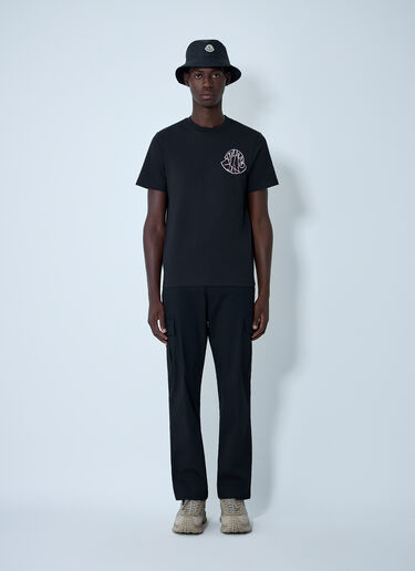 Logo Motif T-Shirt Moncler Logo Motif T-Shirt Black mon0162025