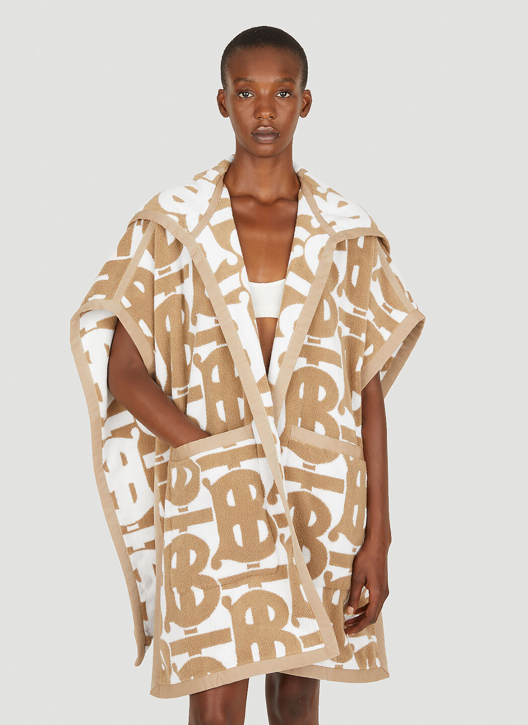 Burberry Women s Carla Monogram Jacquard Cape in Beige LN CC