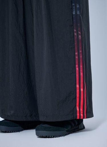 LN-CC® - Y-3: Gradient 3-Stripes Nylon Pants - Black Y-3 Gradient 3-Stripes Nylon Pants Black yyy0165004