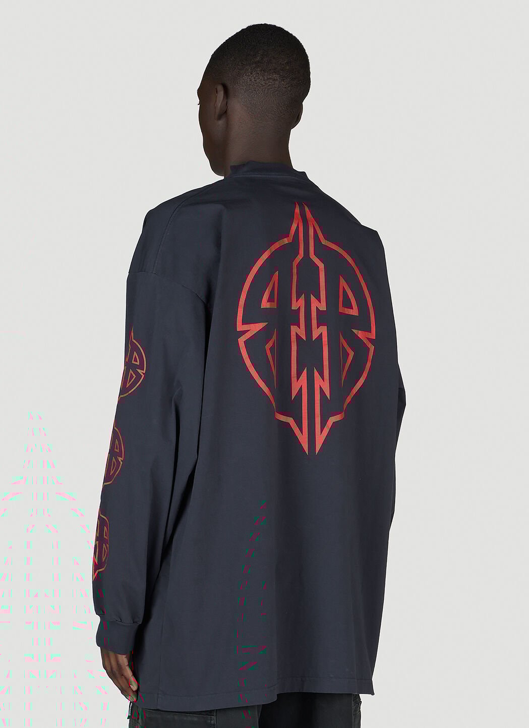 Balenciaga Men s Logo Print Sweatshirt in Black LN CC