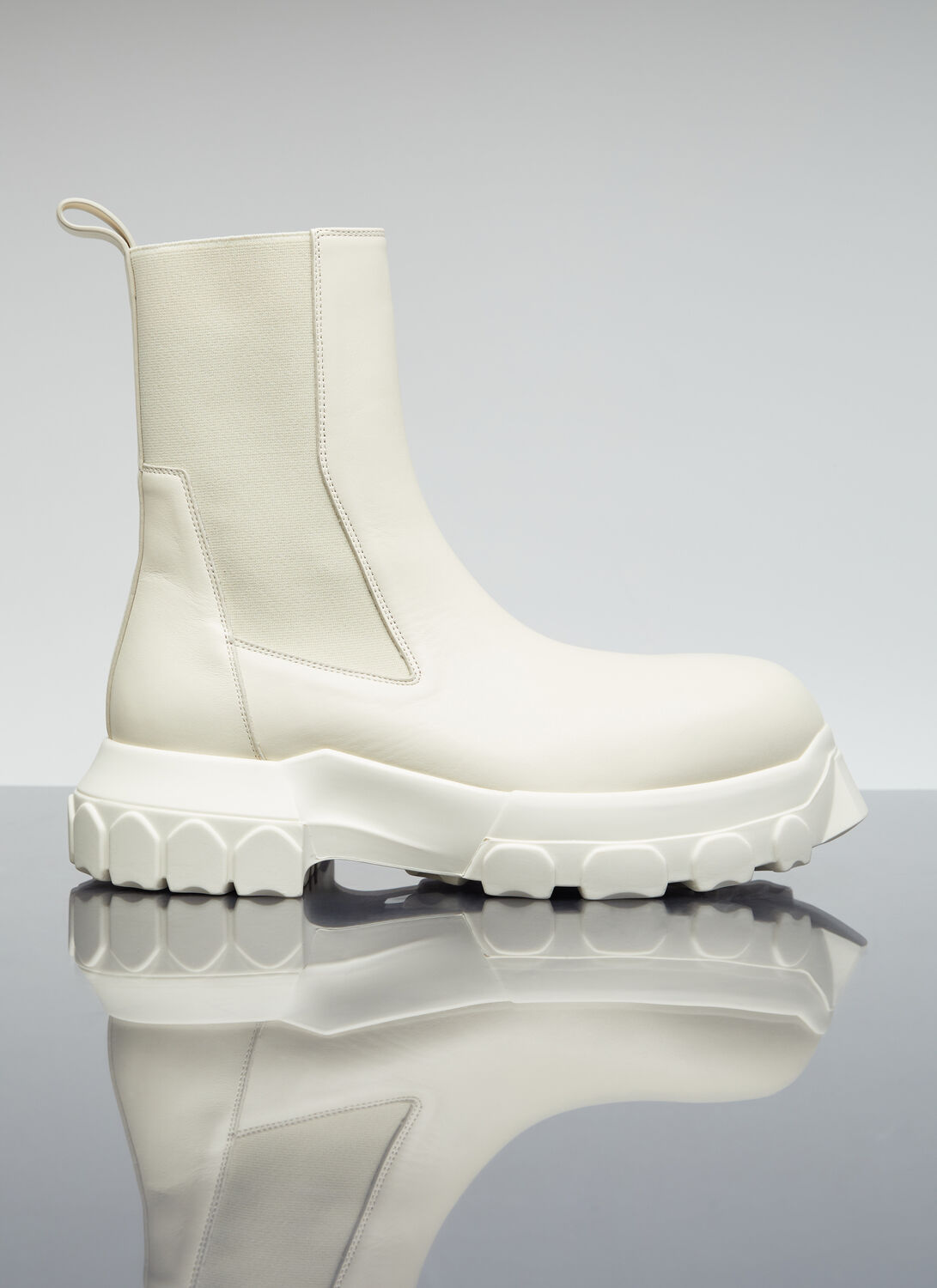 Rick Owens Beatle Bozo Tractor Boots In Cream