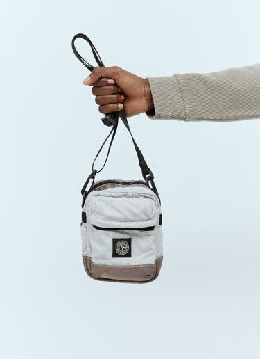 Stone Island 徽标贴饰斜挎包 灰色 sto0156120