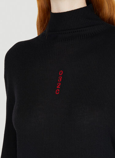 032C 로고 자카드 롤넥 스웨터 블랙 cee0250002