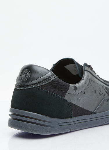 Stone Island 락 스웨이드 스니커즈 블랙 sto0154081