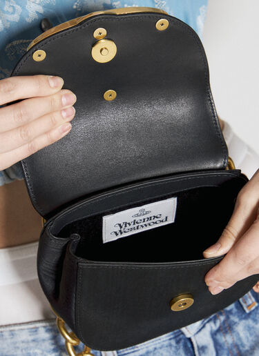 Vivienne Westwood 조디 Saddle 숄더백 블랙 vvw0255014