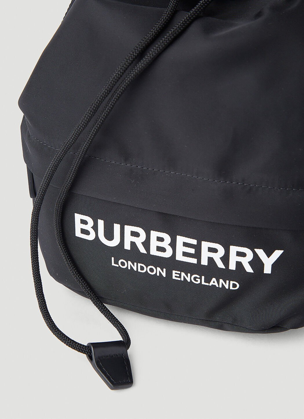 Burberry phoebe hotsell pouch