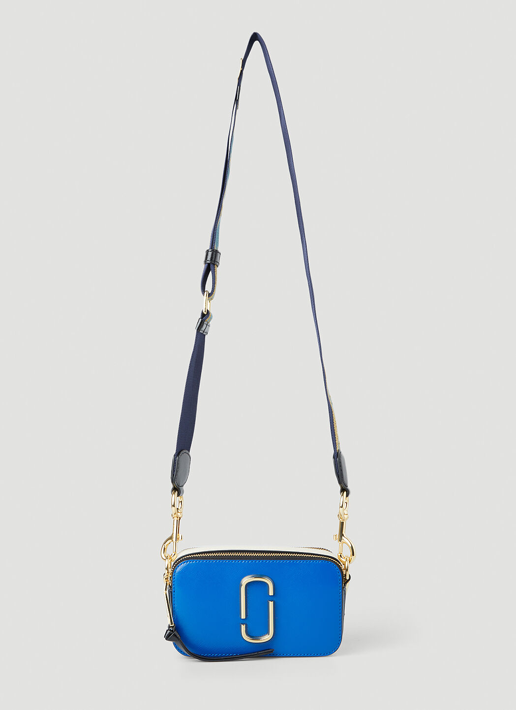 Marc jacobs sling bag snapshot outlet