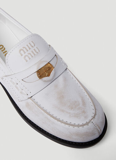 Miu Miu 페인티드 페니 로퍼 화이트 miu0251012